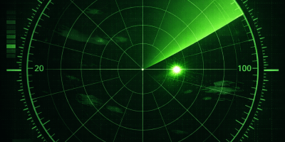 Green radar screen showing a bright contact at approximately 100 degrees bearing, with range marked at about 7.2 nautical miles and speed indicated as 15 knots.